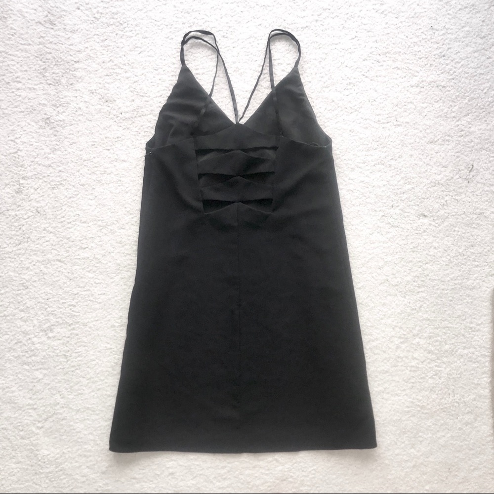 Alice + Olivia Cutout Back Dress in Black - Picture 8 of 11